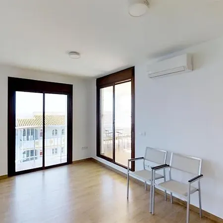 아파트 Fantastic First Line Penthouse 미하스