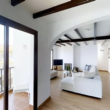 Fantastic First Line Penthouse 아파트